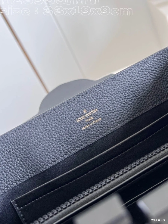 VUITTON BB-29*16.5*9CM CAPUCINES LOUIS 0429